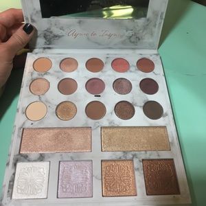 Limited Edition Carli x BH Cosmetics Palette